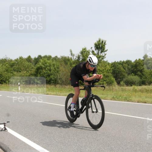 22.06.2025 - Viking Triathlon Yannick Fuchs http://msf.ph/oto/8077708 22.06.2025 12:04:09 Radfahren 38, 42, 142, 149, 333, 351, 517 meine-sportfotos.de