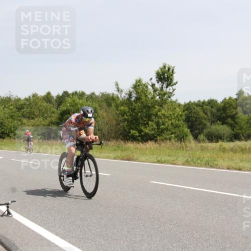 22.06.2025 - Viking Triathlon Yannick Fuchs http://msf.ph/oto/8077733 22.06.2025 12:04:13 Radfahren 38, 142, 149, 333, 517, 650 meine-sportfotos.de