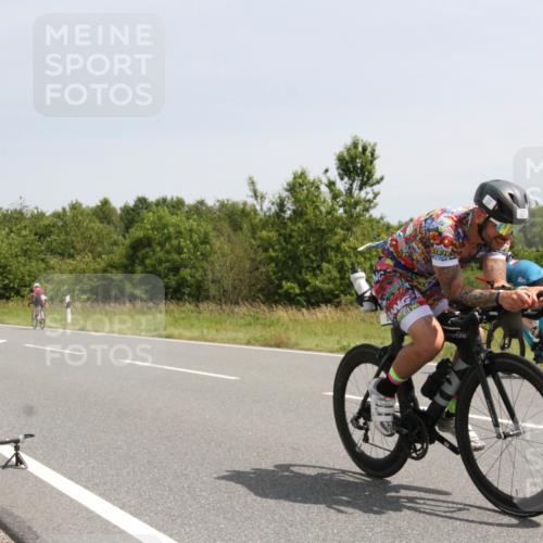 22.06.2025 - Viking Triathlon Yannick Fuchs http://msf.ph/oto/8077740 22.06.2025 12:04:14 Radfahren 38, 333, 517, 650 meine-sportfotos.de
