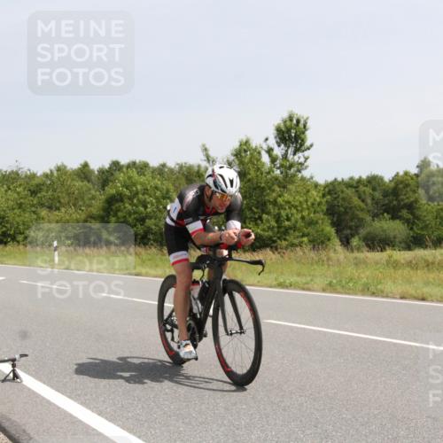 22.06.2025 - Viking Triathlon Yannick Fuchs http://msf.ph/oto/8077754 22.06.2025 12:04:24 Radfahren 75, 233, 524, 532 meine-sportfotos.de