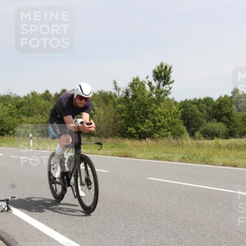 22.06.2025 - Viking Triathlon Yannick Fuchs http://msf.ph/oto/8077761 22.06.2025 12:04:26 Radfahren 75, 233, 524, 532 meine-sportfotos.de