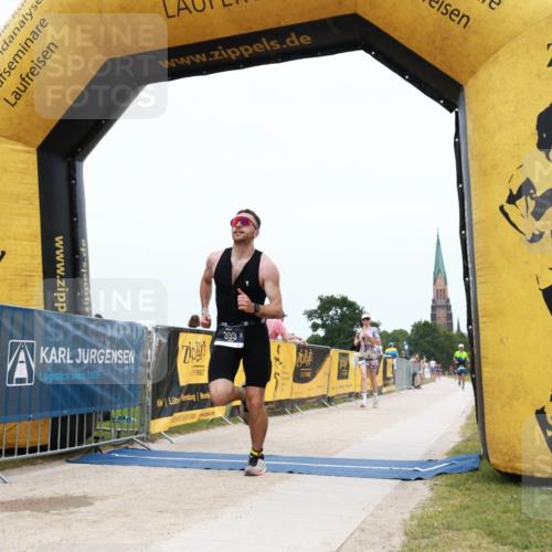 22.06.2025 - Viking Triathlon H.Heesch http://msf.ph/oto/8077786 22.06.2025 15:18:23 Laufen 175, 327, 399 meine-sportfotos.de