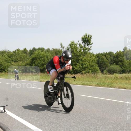 22.06.2025 - Viking Triathlon Yannick Fuchs http://msf.ph/oto/8077851 22.06.2025 12:04:47 Radfahren 9, 15, 26, 101, 272, 299, 362, 385, 496, 554 meine-sportfotos.de