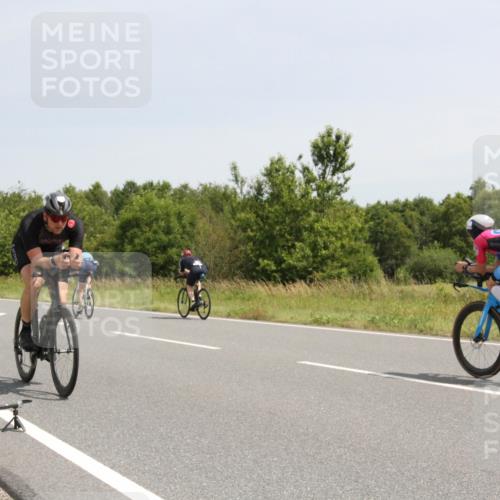 22.06.2025 - Viking Triathlon Yannick Fuchs http://msf.ph/oto/8077895 22.06.2025 12:04:54 Radfahren 9, 26, 80, 170, 272, 273, 299, 496 meine-sportfotos.de