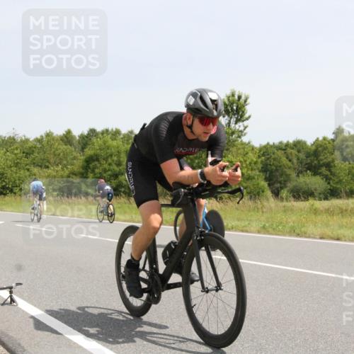 22.06.2025 - Viking Triathlon Yannick Fuchs http://msf.ph/oto/8077902 22.06.2025 12:04:54 Radfahren 9, 26, 80, 170, 272, 273, 299, 496 meine-sportfotos.de