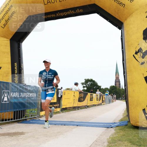 22.06.2025 - Viking Triathlon H.Heesch http://msf.ph/oto/8077903 22.06.2025 15:20:36 Laufen 163 meine-sportfotos.de