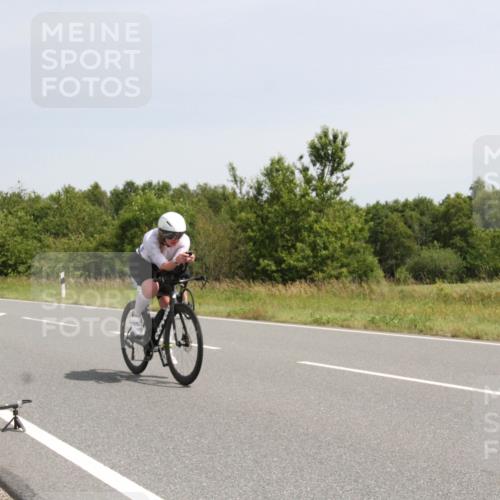 22.06.2025 - Viking Triathlon Yannick Fuchs http://msf.ph/oto/8078073 22.06.2025 12:05:40 Radfahren 47, 102, 145, 158, 176, 183, 368, 485, 652 meine-sportfotos.de