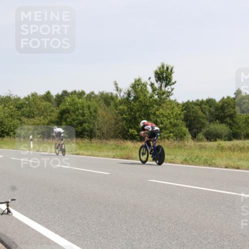 22.06.2025 - Viking Triathlon Yannick Fuchs http://msf.ph/oto/8078113 22.06.2025 12:05:46 Radfahren 145, 158, 176, 368, 425, 485, 543, 637 meine-sportfotos.de