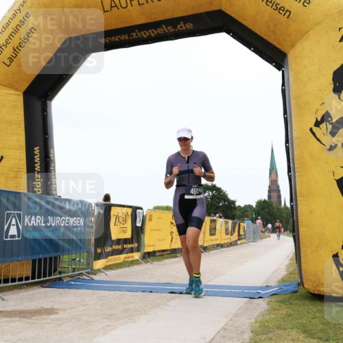 22.06.2025 - Viking Triathlon H.Heesch http://msf.ph/oto/8078197 22.06.2025 15:25:49 Laufen 44, 343, 460 meine-sportfotos.de