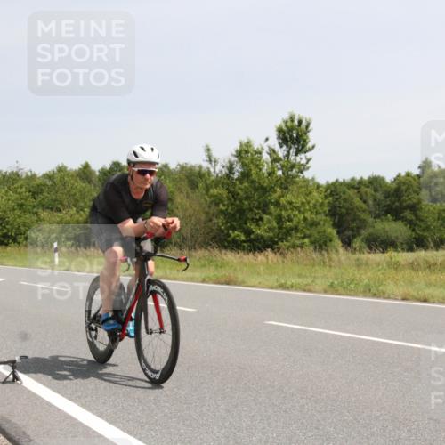 22.06.2025 - Viking Triathlon Yannick Fuchs http://msf.ph/oto/8078201 22.06.2025 12:06:06 Radfahren 70, 88, 134, 177, 208, 300, 304, 323, 447, 456 meine-sportfotos.de