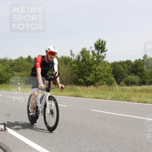 22.06.2025 - Viking Triathlon Yannick Fuchs http://msf.ph/oto/8078207 22.06.2025 12:06:07 Radfahren 70, 88, 134, 177, 208, 300, 304, 323, 447, 456 meine-sportfotos.de
