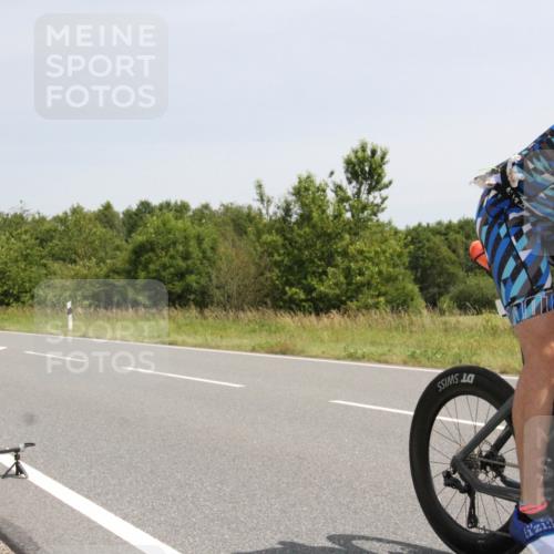 22.06.2025 - Viking Triathlon Yannick Fuchs http://msf.ph/oto/8078221 22.06.2025 12:06:08 Radfahren 70, 134, 177, 208, 300, 304, 323, 447, 456 meine-sportfotos.de