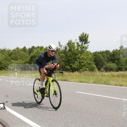 22.06.2025 - Viking Triathlon Yannick Fuchs http://msf.ph/oto/8078229 22.06.2025 12:06:09 Radfahren 70, 134, 208, 300, 323, 447, 456 meine-sportfotos.de