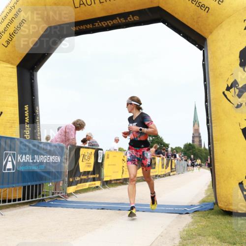 22.06.2025 - Viking Triathlon H.Heesch http://msf.ph/oto/8078350 22.06.2025 14:40:00 Laufen 72, 158, 229 meine-sportfotos.de