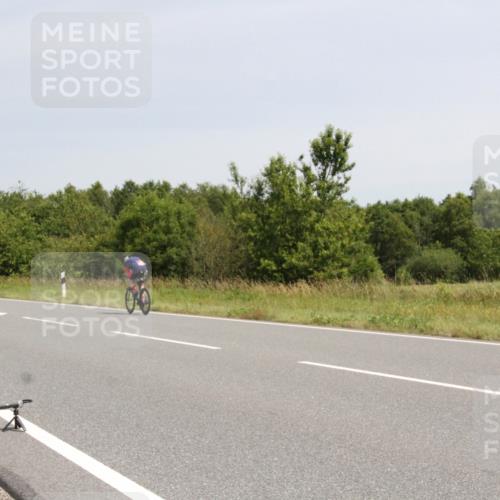 22.06.2025 - Viking Triathlon Yannick Fuchs http://msf.ph/oto/8078373 22.06.2025 12:07:07 Radfahren 347, 648 meine-sportfotos.de