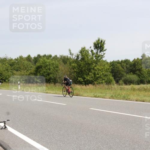 22.06.2025 - Viking Triathlon Yannick Fuchs http://msf.ph/oto/8078385 22.06.2025 12:07:17 Radfahren 3, 24, 143, 200 meine-sportfotos.de