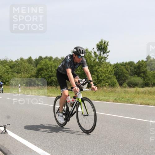 22.06.2025 - Viking Triathlon Yannick Fuchs http://msf.ph/oto/8078409 22.06.2025 12:07:23 Radfahren 3, 469 meine-sportfotos.de