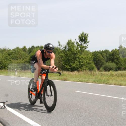 22.06.2025 - Viking Triathlon Yannick Fuchs http://msf.ph/oto/8078489 22.06.2025 12:08:04 Radfahren 157, 166, 325, 334, 468 meine-sportfotos.de