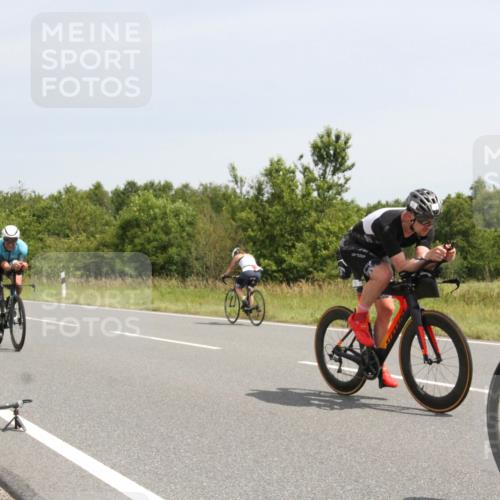 22.06.2025 - Viking Triathlon Yannick Fuchs http://msf.ph/oto/8078552 22.06.2025 12:08:20 Radfahren 34, 46, 164, 297, 321, 451, 633 meine-sportfotos.de