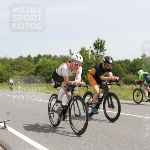 22.06.2025 - Viking Triathlon Yannick Fuchs http://msf.ph/oto/8078576 22.06.2025 12:08:22 Radfahren 34, 46, 164, 192, 297, 321, 451 meine-sportfotos.de