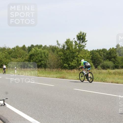 22.06.2025 - Viking Triathlon Yannick Fuchs http://msf.ph/oto/8078583 22.06.2025 12:08:22 Radfahren 34, 46, 164, 192, 297, 321, 451 meine-sportfotos.de