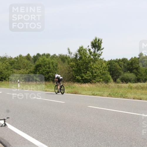 22.06.2025 - Viking Triathlon Yannick Fuchs http://msf.ph/oto/8078673 22.06.2025 12:08:53 Radfahren 14, 99, 117, 162, 463, 632, 640, 651 meine-sportfotos.de
