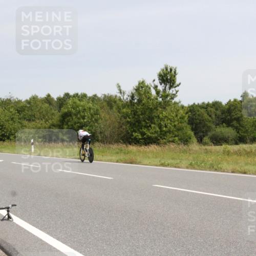 22.06.2025 - Viking Triathlon Yannick Fuchs http://msf.ph/oto/8078695 22.06.2025 12:08:59 Radfahren 14, 48, 99, 117, 651 meine-sportfotos.de