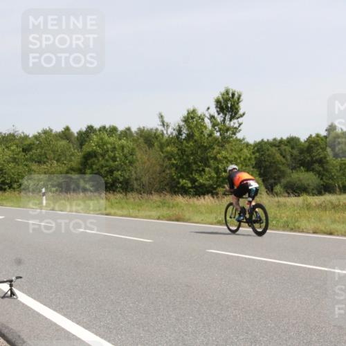22.06.2025 - Viking Triathlon Yannick Fuchs http://msf.ph/oto/8078742 22.06.2025 12:09:30 Radfahren 31, 167, 185, 195, 446 meine-sportfotos.de
