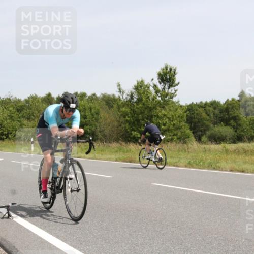22.06.2025 - Viking Triathlon Yannick Fuchs http://msf.ph/oto/8078765 22.06.2025 12:09:42 Radfahren 402, 422, 495, 605 meine-sportfotos.de
