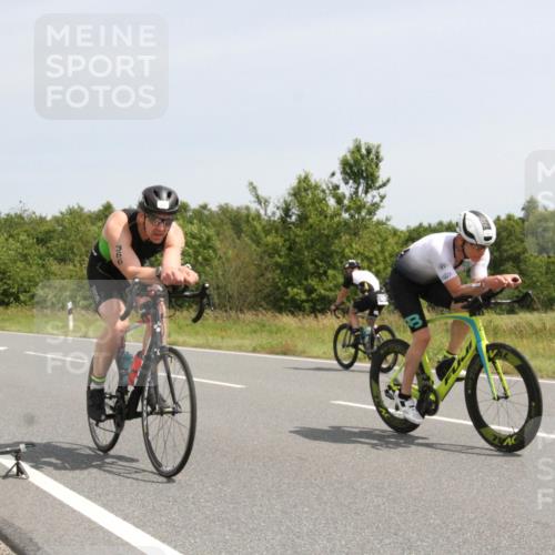 22.06.2025 - Viking Triathlon Yannick Fuchs http://msf.ph/oto/8078806 22.06.2025 12:10:01 Radfahren 298, 313, 366, 386, 437, 542 meine-sportfotos.de