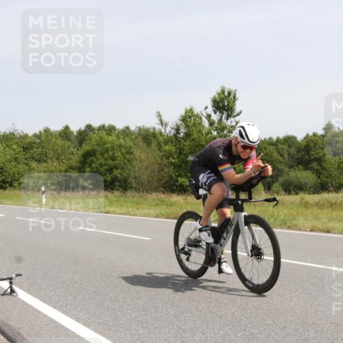 22.06.2025 - Viking Triathlon Yannick Fuchs http://msf.ph/oto/8078816 22.06.2025 12:10:10 Radfahren 57, 59, 171, 313 meine-sportfotos.de