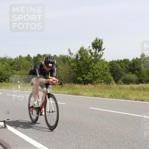 22.06.2025 - Viking Triathlon Yannick Fuchs http://msf.ph/oto/8078836 22.06.2025 12:10:17 Radfahren 57, 152, 171, 295, 332, 500, 540, 552 meine-sportfotos.de