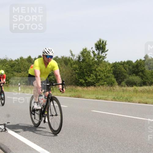 22.06.2025 - Viking Triathlon Yannick Fuchs http://msf.ph/oto/8078970 22.06.2025 12:11:07 Radfahren 107, 618, 643 meine-sportfotos.de