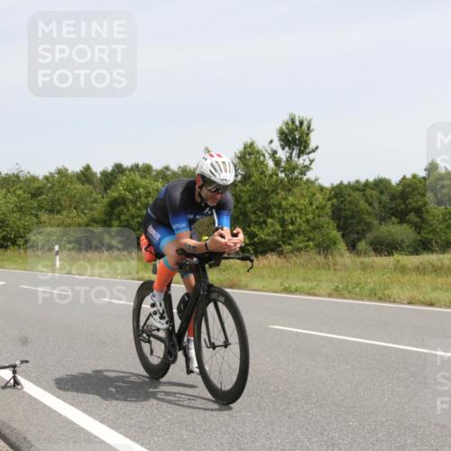 22.06.2025 - Viking Triathlon Yannick Fuchs http://msf.ph/oto/8079143 22.06.2025 12:12:34 Radfahren 61, 394, 397, 477 meine-sportfotos.de
