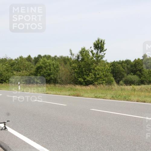 22.06.2025 - Viking Triathlon Yannick Fuchs http://msf.ph/oto/8079160 22.06.2025 12:12:40 Radfahren 61, 397, 477 meine-sportfotos.de