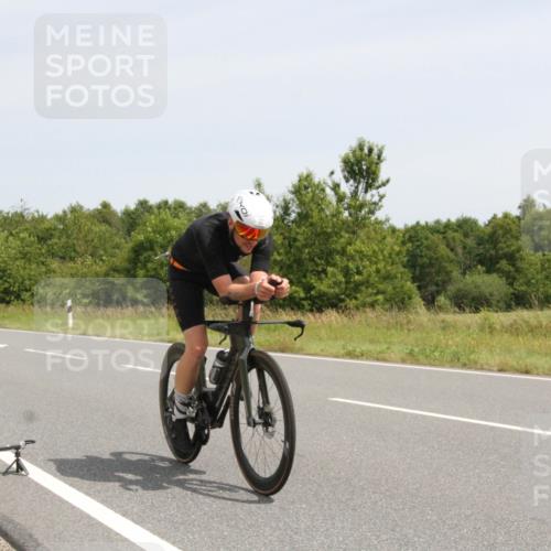 22.06.2025 - Viking Triathlon Yannick Fuchs http://msf.ph/oto/8079163 22.06.2025 12:12:48 Radfahren 93, 287, 473, 659 meine-sportfotos.de