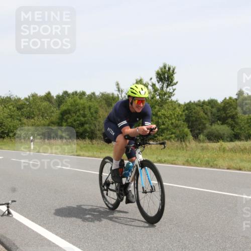 22.06.2025 - Viking Triathlon Yannick Fuchs http://msf.ph/oto/8079307 22.06.2025 12:13:58 Radfahren 28, 150, 172, 180, 184, 375, 513, 635, 645 meine-sportfotos.de