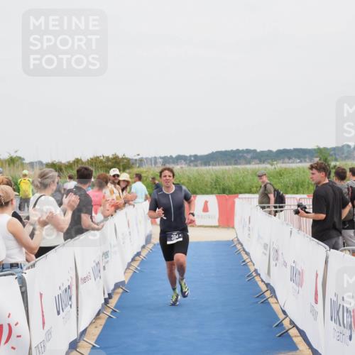 22.06.2025 - Viking Triathlon MichiJ http://msf.ph/oto/8079427 22.06.2025 14:39:38 Ziel 384 meine-sportfotos.de