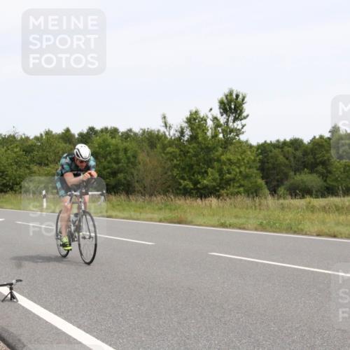22.06.2025 - Viking Triathlon Yannick Fuchs http://msf.ph/oto/8079451 22.06.2025 12:14:56 Radfahren 72, 329, 353, 376, 411, 553 meine-sportfotos.de