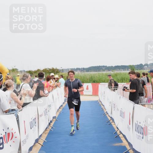 22.06.2025 - Viking Triathlon MichiJ http://msf.ph/oto/8079460 22.06.2025 14:39:38 Ziel 384 meine-sportfotos.de