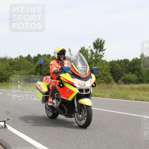 22.06.2025 - Viking Triathlon Yannick Fuchs http://msf.ph/oto/8079482 22.06.2025 12:15:05 Radfahren 72, 433, 553, 555 meine-sportfotos.de