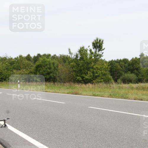 22.06.2025 - Viking Triathlon Yannick Fuchs http://msf.ph/oto/8079564 22.06.2025 12:15:56 Radfahren 41, 242, 370 meine-sportfotos.de