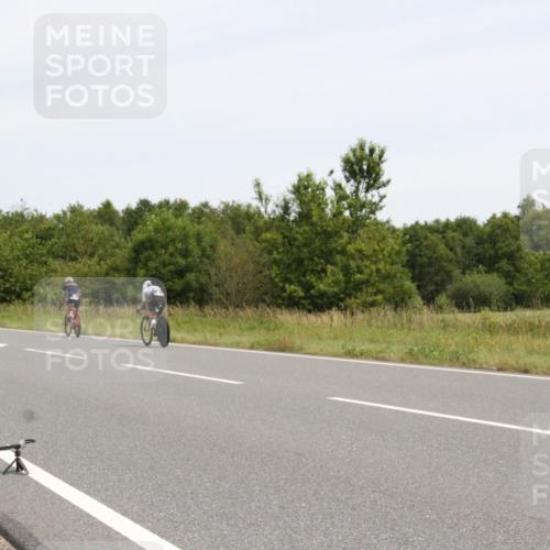 22.06.2025 - Viking Triathlon Yannick Fuchs http://msf.ph/oto/8079650 22.06.2025 12:16:18 Radfahren 30, 331, 348, 359, 429, 505 meine-sportfotos.de