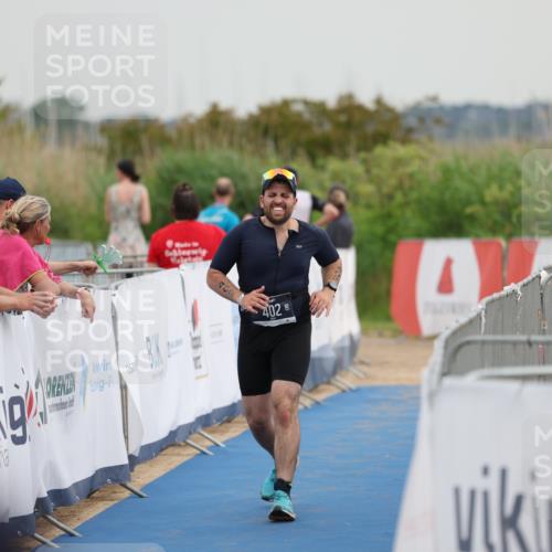 22.06.2025 - Viking Triathlon Yannick Fuchs http://msf.ph/oto/8079665 22.06.2025 16:44:57 Ziel 402, 470 meine-sportfotos.de
