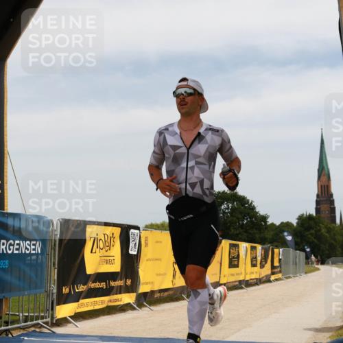 22.06.2025 - Viking Triathlon H.Heesch http://msf.ph/oto/8079748 22.06.2025 12:36:32 Laufen 1, 414 meine-sportfotos.de