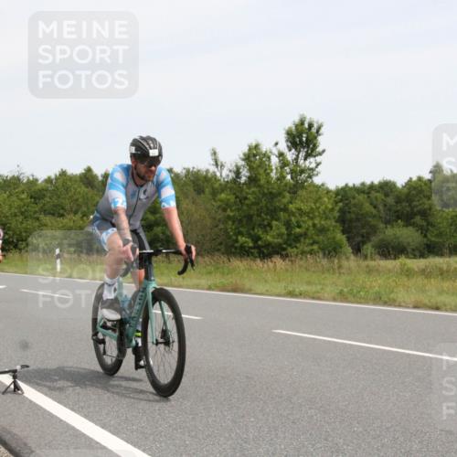 22.06.2025 - Viking Triathlon Yannick Fuchs http://msf.ph/oto/8079775 22.06.2025 12:17:35 Radfahren 44, 54, 156, 194, 220, 335, 361 meine-sportfotos.de