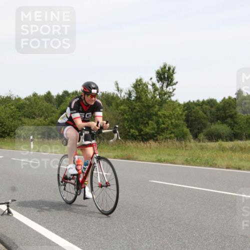 22.06.2025 - Viking Triathlon Yannick Fuchs http://msf.ph/oto/8079813 22.06.2025 12:17:42 Radfahren 44, 54, 58, 214, 335, 357, 511, 639 meine-sportfotos.de