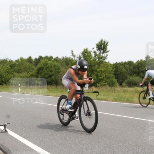 22.06.2025 - Viking Triathlon Yannick Fuchs http://msf.ph/oto/8079828 22.06.2025 12:17:44 Radfahren 45, 58, 214, 335, 357, 464, 488, 511, 639 meine-sportfotos.de