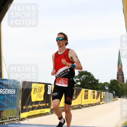 22.06.2025 - Viking Triathlon H.Heesch http://msf.ph/oto/8079864 22.06.2025 12:44:38 Laufen 642 meine-sportfotos.de