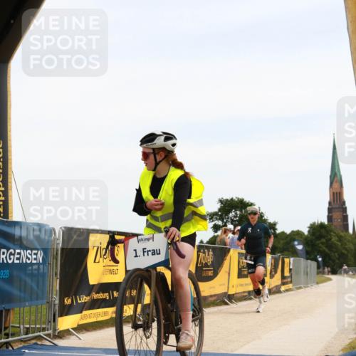 22.06.2025 - Viking Triathlon H.Heesch http://msf.ph/oto/8079879 22.06.2025 12:45:52 Laufen 15 meine-sportfotos.de